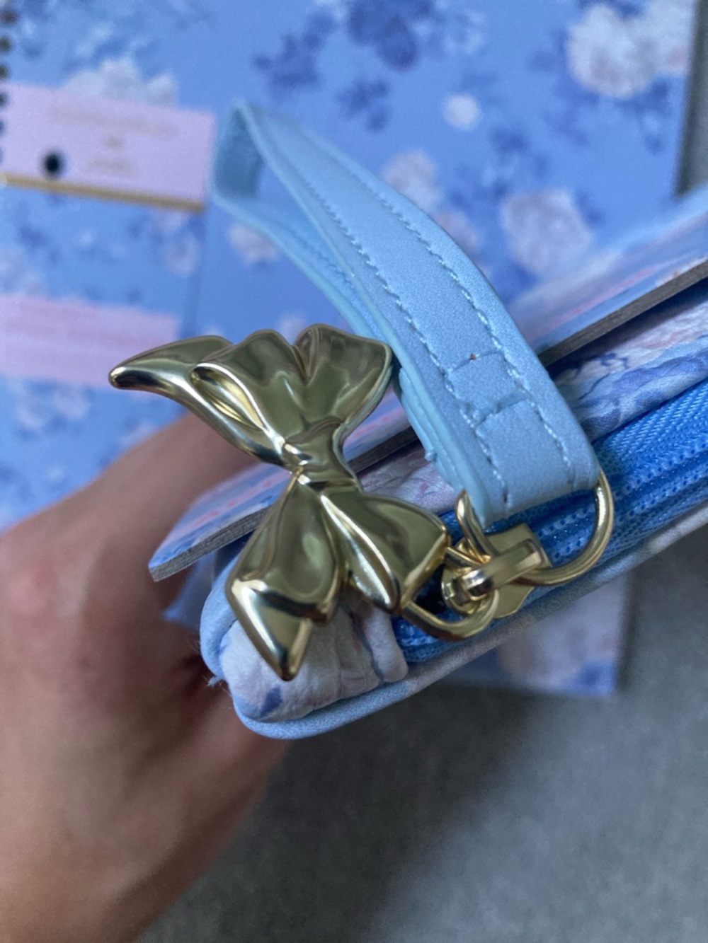 IN-HAND | LoveShackFancy x Target Yoobi Spiral Notebook & Pencil Case with Strap - Picture 4 of 4